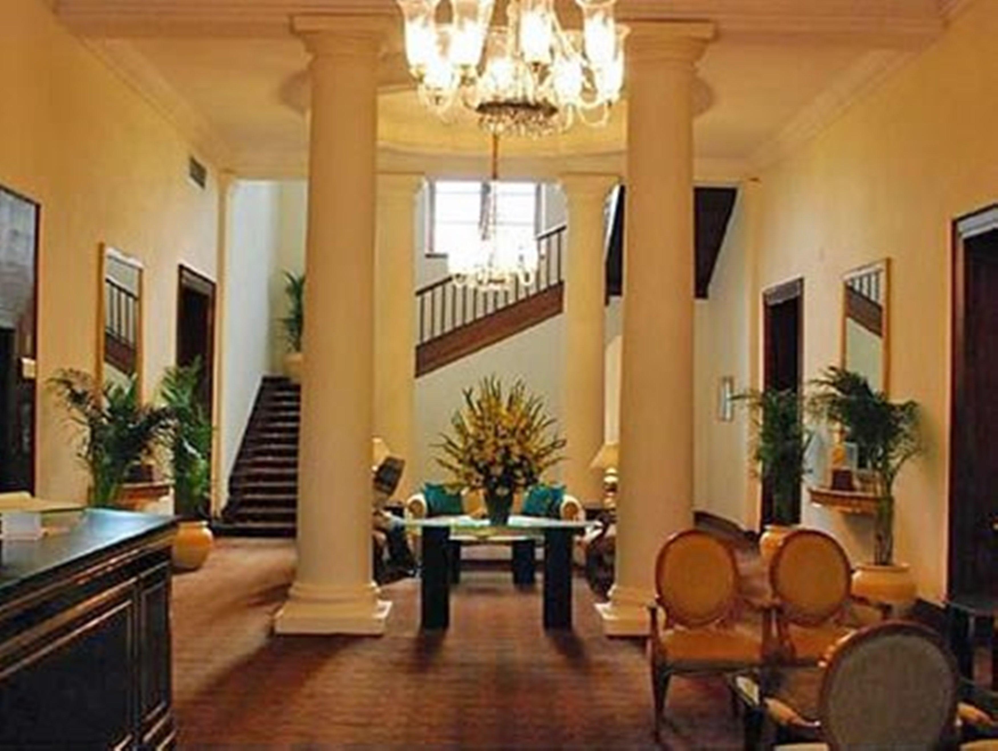 فندق ميدينز نيو دلهي نيودلهي المظهر الخارجي الصورة Interior of the hotel