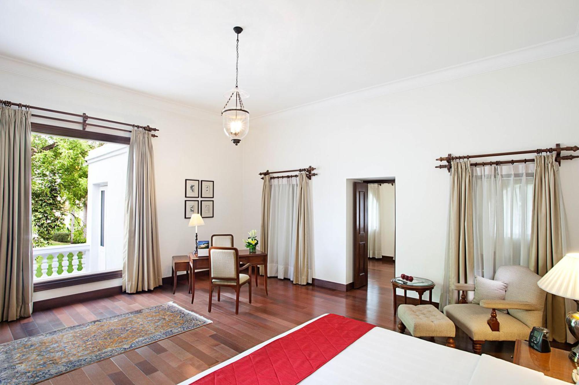 فندق ميدينز نيو دلهي نيودلهي المظهر الخارجي الصورة A suite at the Taj Mahal Palace