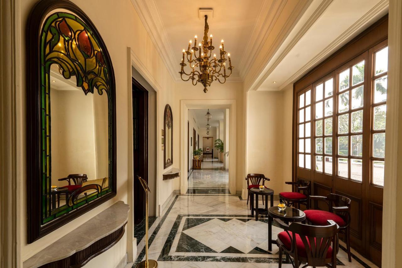 فندق ميدينز نيو دلهي نيودلهي المظهر الخارجي الصورة Interior of the hotel